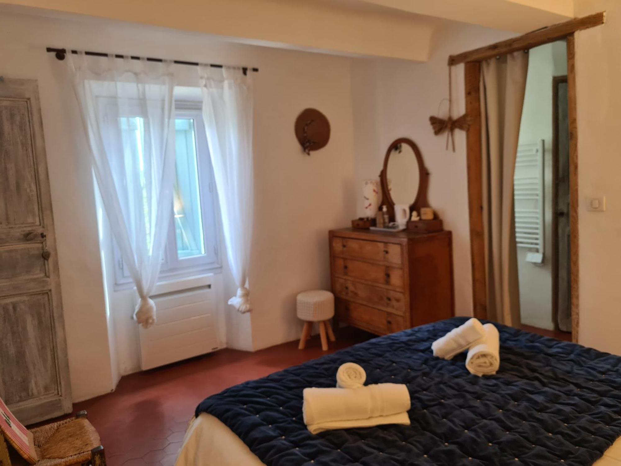Vila La Ferme Constantin Fayence Pokoj fotografie